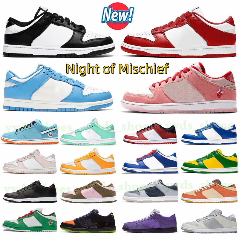 Designer low mens running shoes panda Disrupt 2 Pale Ivory Grey Fog UNC Triple Pink Photon Dust Candy Ts Cherry Men Women Trainers Sports Sneakers P