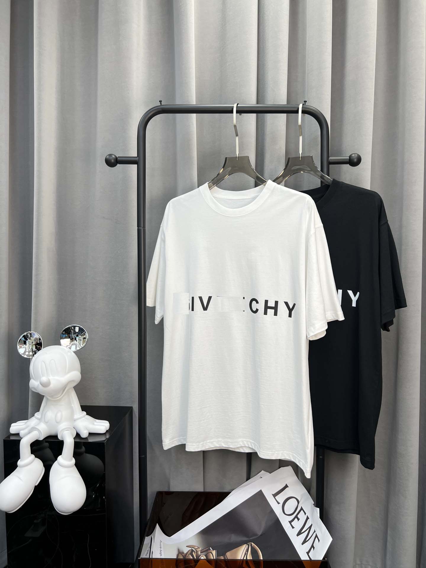 Mens T Shirt Designer For Men Womens Shirts Fashion tshirt With Letters Casual Summer Short Sleeve Man Tee Woman Clothing Asian Size M-XXXL V1218