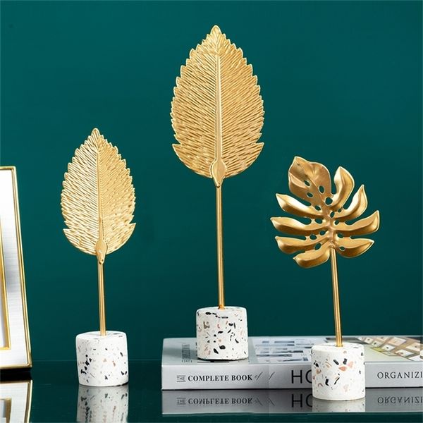 Europe Room Decoration Accessories Modern Home Decoration Desk Decoration Antique Home Decor Miniature Figurines Christmas 201006