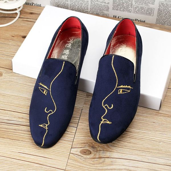 The British pointed shoes breathable Korean suede leather shoes men&#039;s hair stylist scrub lazy shoes loafer men flat shoes