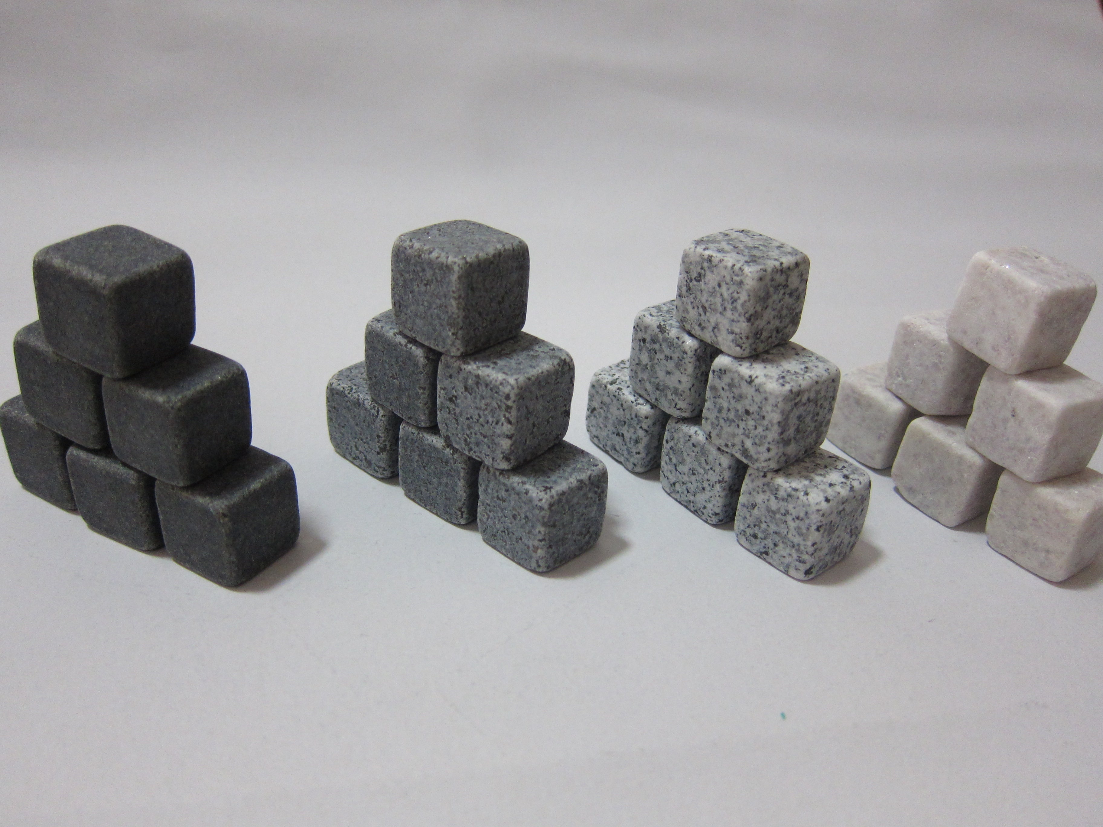 100% Natural Whisky Stone 6pcs Set Whiskey Stone Rock Ice Stones Wine Accessories Sipping Stones