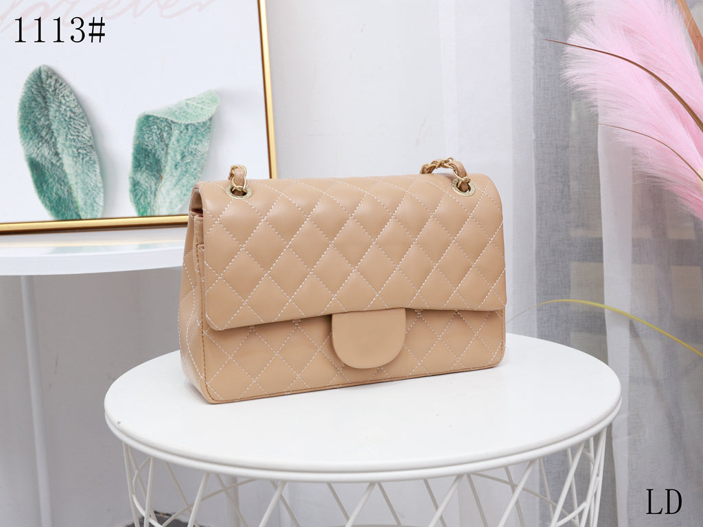 22Ss Summer Ladies Girls Classic Mini Flap Vanity With Chain Bag Quilted Little Mirror Cosmetic Case Gold Metal Hardware Crossbody Shoulder Designer
