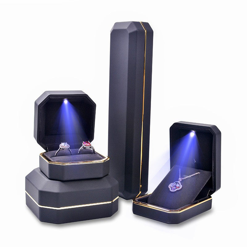 Luxury Led Light Necklace Pendant Double Ring Jewelry Box Plastic Wedding Jewellery Gift Packing Case