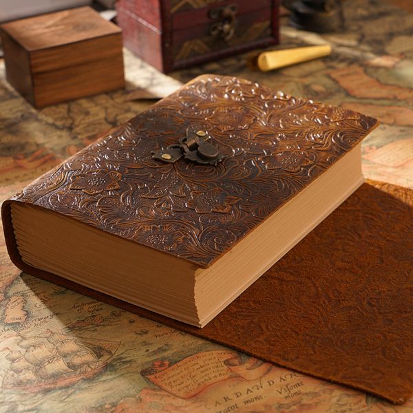 Hand Made Thick Genuine Leather Journal Delicate Floral Cover Notebook 480P Blank Kraft Paper Sketchbook