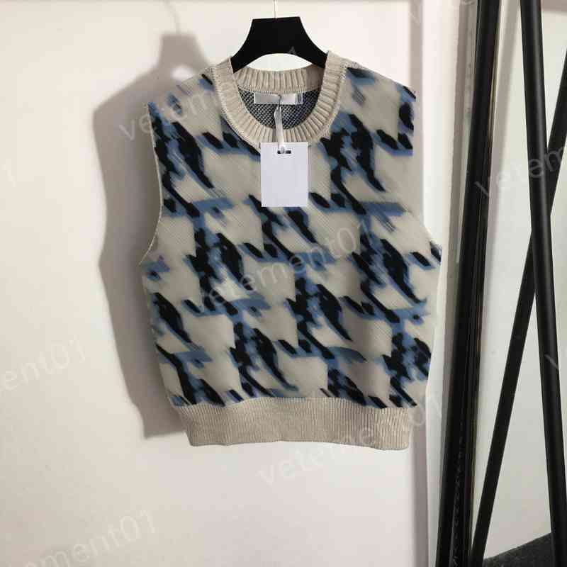 Luxury Womens Sweaters Logo-print Versatile Cashmere-blend Knitted Vests Tanks Tops Fashion Designer Hoodies Women Clothing