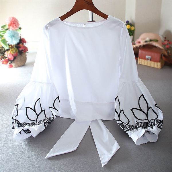 Women&#039;s Spring Summer Style Cotton Blouses Shirts Women&#039;s Long Sleeve O-neck Printed Lantern Sleeve Korean Tops 210302