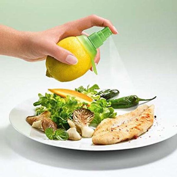 Kitchen Gadgets Lemon Sprayer Fruit Juice Citrus Spray Squeezers Creative Fresh Fruit Juice Tools For Kitchen Accessories