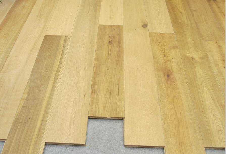 Antique oak wood flooring hardwood multi-layer engineered wide plank furniture finished Large living room European style Simple wooden floor Old Shi