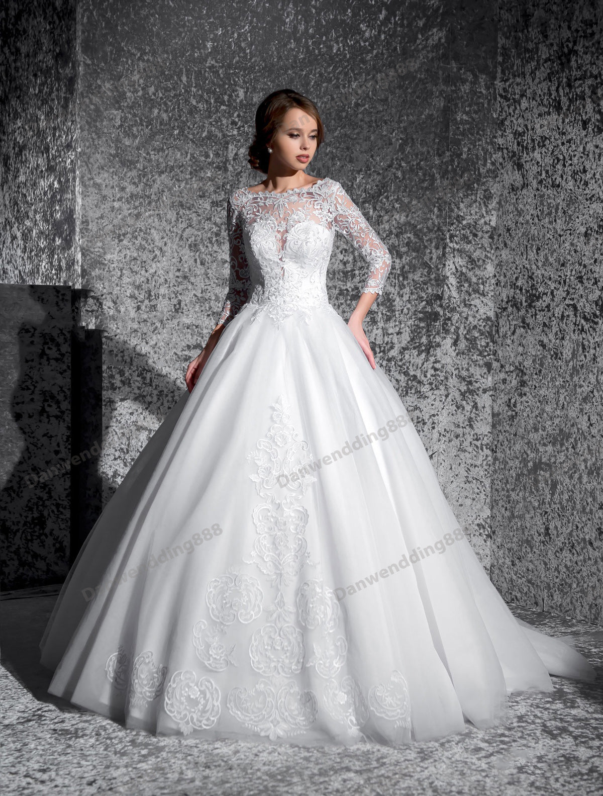 Charming White Tulle 3-4 Sleeves Applique A-Line Wedding Dresses Bridal Pageant Dresses Wedding Attire Dresses Custom Size 2-16 ZW607047