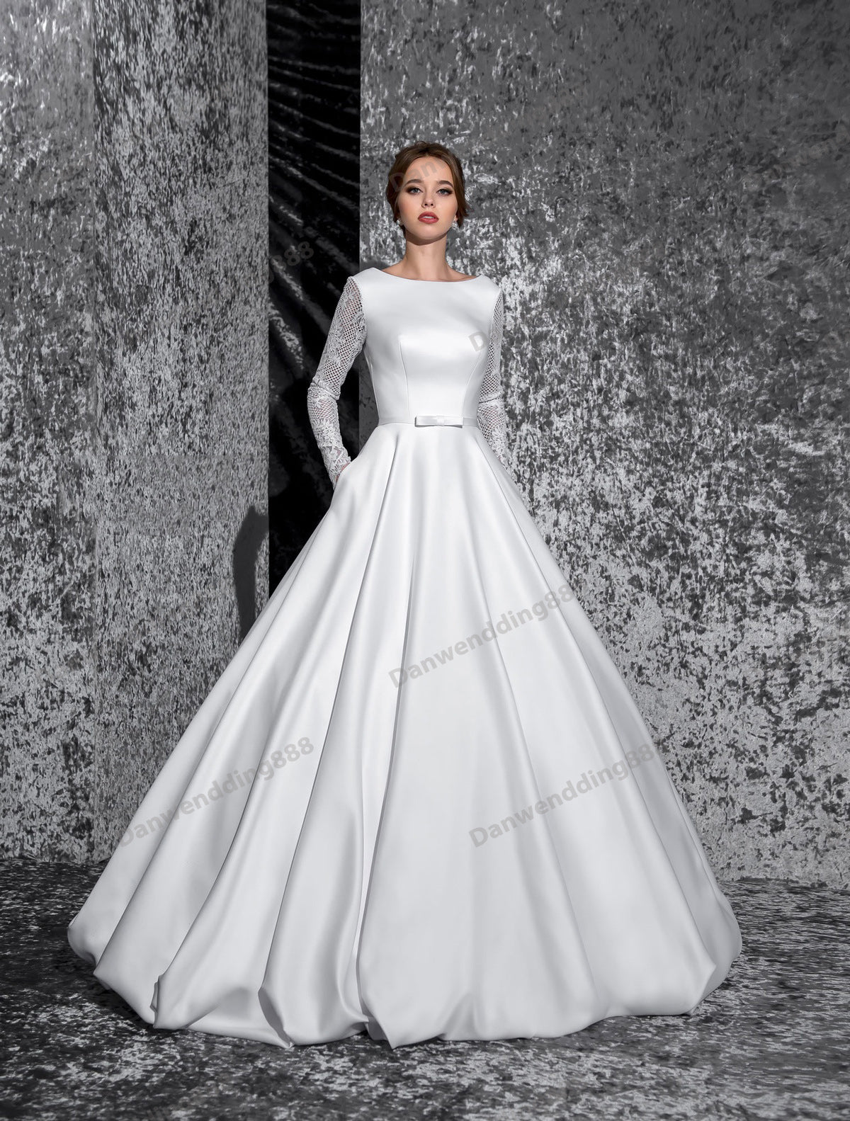 Elegant White Satin Scoop Long Sleeves A-Line Wedding Dresses Bridal Pageant Dresses Wedding Attire Dresses Custom Size 2-16 ZW607049