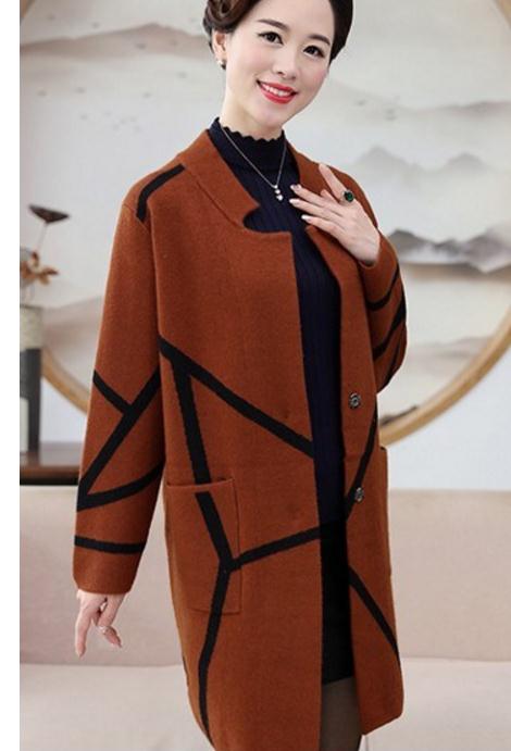 Free send Middle and old age women&#039;s spring and autumn Medium length coat knitting cardigan new style windbreaker 2018