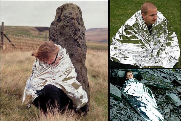 Multi-function Outdoor Camping Waterproof Emergency Survival Insulation Foil Thermal First Aid Rescue Blanket Disaster Response Tool SN1063