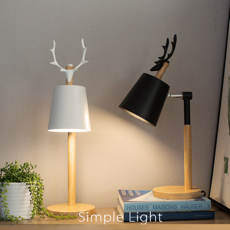 European Minimalist Office Work Lamp LED Table Lights Study Room Protective Eyesight Reading Desk Lamps Bedroom Bedside Lighting Library