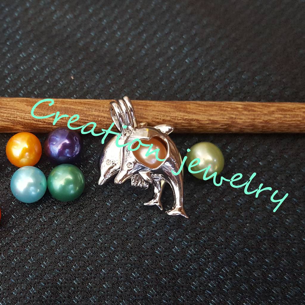 Wholesale Factory Direct Cage Locket Charms Essential Oil Aromatherapy Diffuser Pendant Necklace Holiday Gifts Souvenir Jewelry making