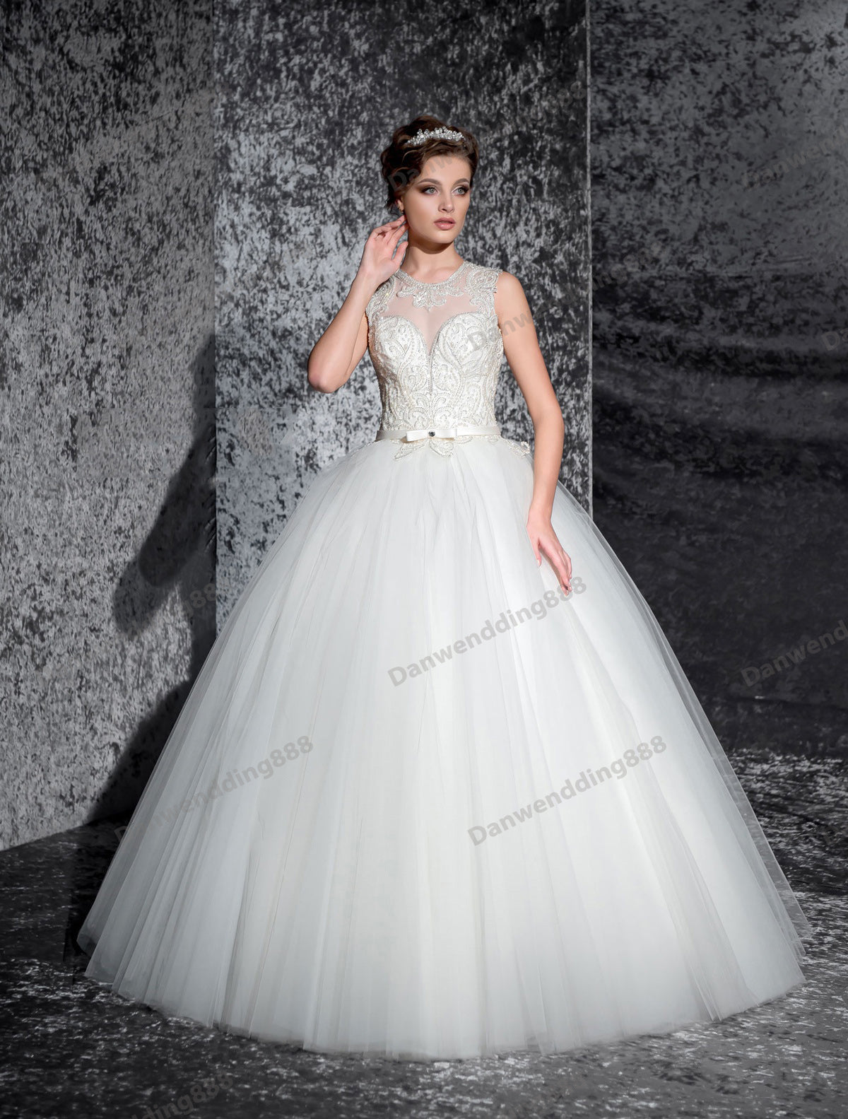 Noble Ivory Tulle Jewel Applique Beads Ball Gown Wedding Dresses Bridal Pageant Dresses Wedding Attire Dresses Custom Size 2-16 ZW612219