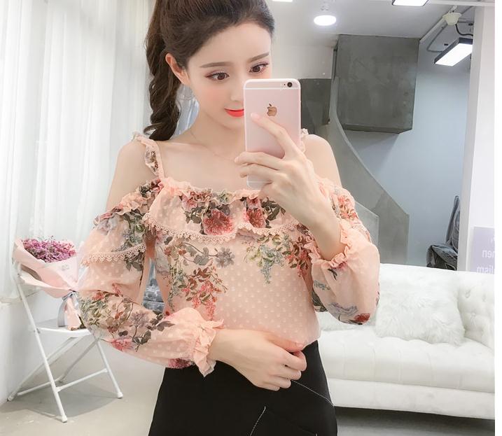 Free send 2018 autumn new style Bare shoulder long sleeve Broken flower suspenders chiffon shirt women Set head