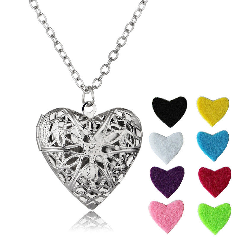 Hollow Heart Shape Aromatherapy Essential Oil Diffuser Pendant Necklace Perfume Charm Locket Necklace with Chain and Felt Washable Pad Women