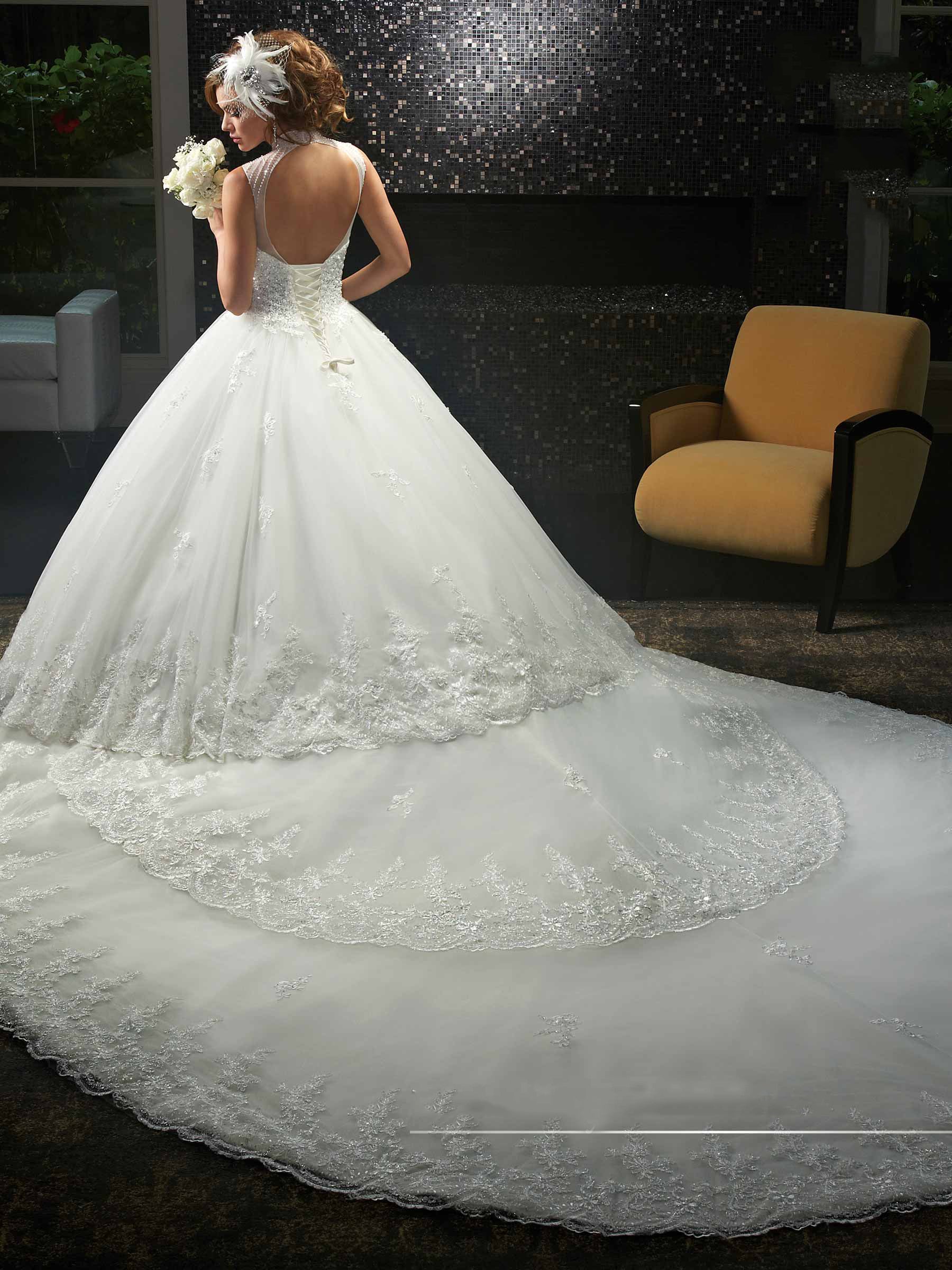 Princess Ivory Applique Beads Chapel Wedding Dresses Bridal Pageant Dresses Wedding Attire Dresses Custom Size 2-16 KF913108 Detachable Tail