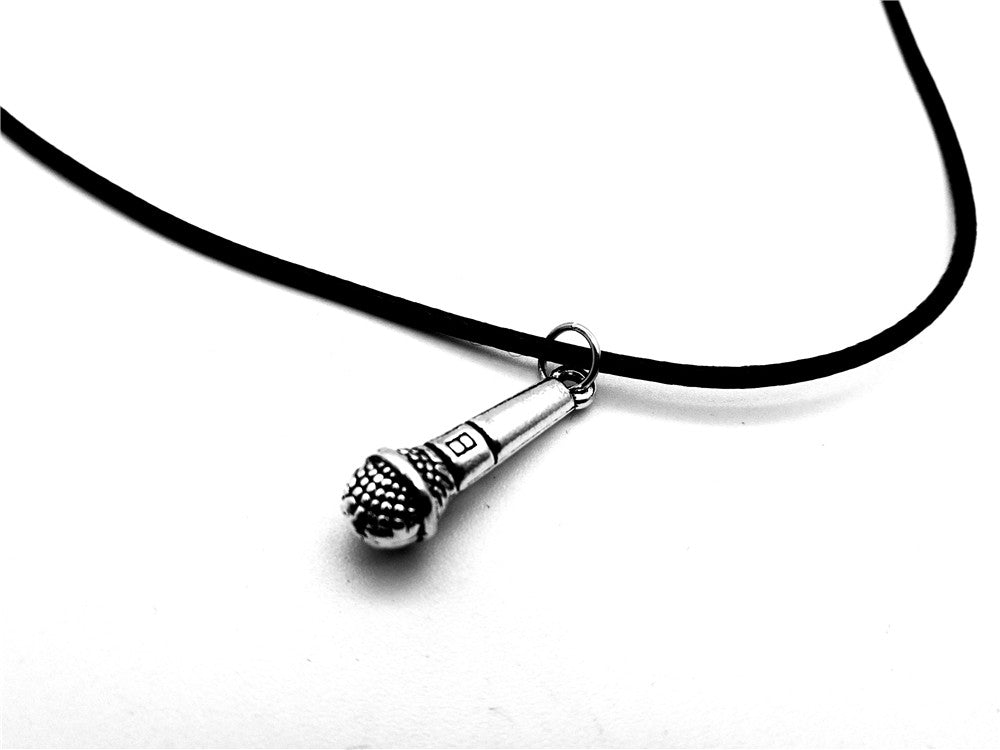30pcs KTV Wireless Microphone Vintage Music charm Pendant Necklace Hip Hop Rapper DJ Night Club Leather Rope Necklaces Friend Jewelry