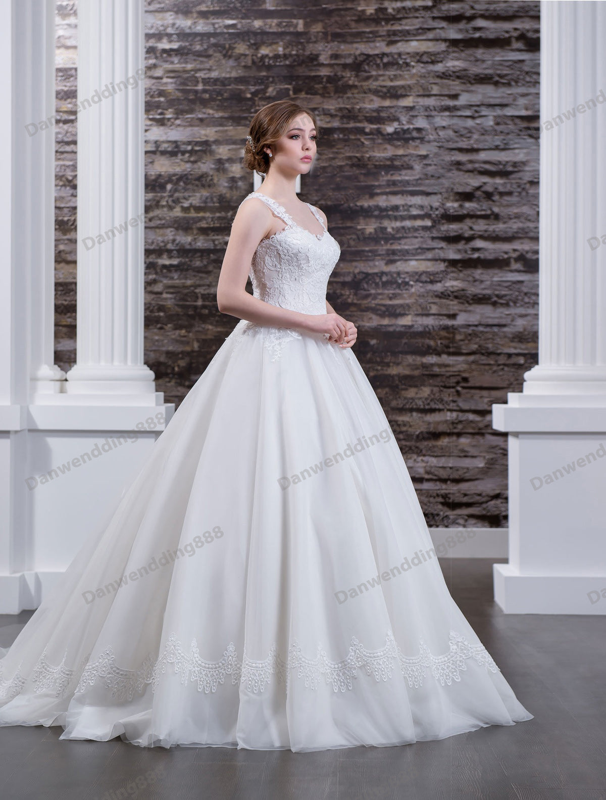 Beauty White Tulle Straps Applique A-Line Wedding Dresses Bridal Pageant Dresses Wedding Attire Dresses Custom Size 2-16 ZW608074