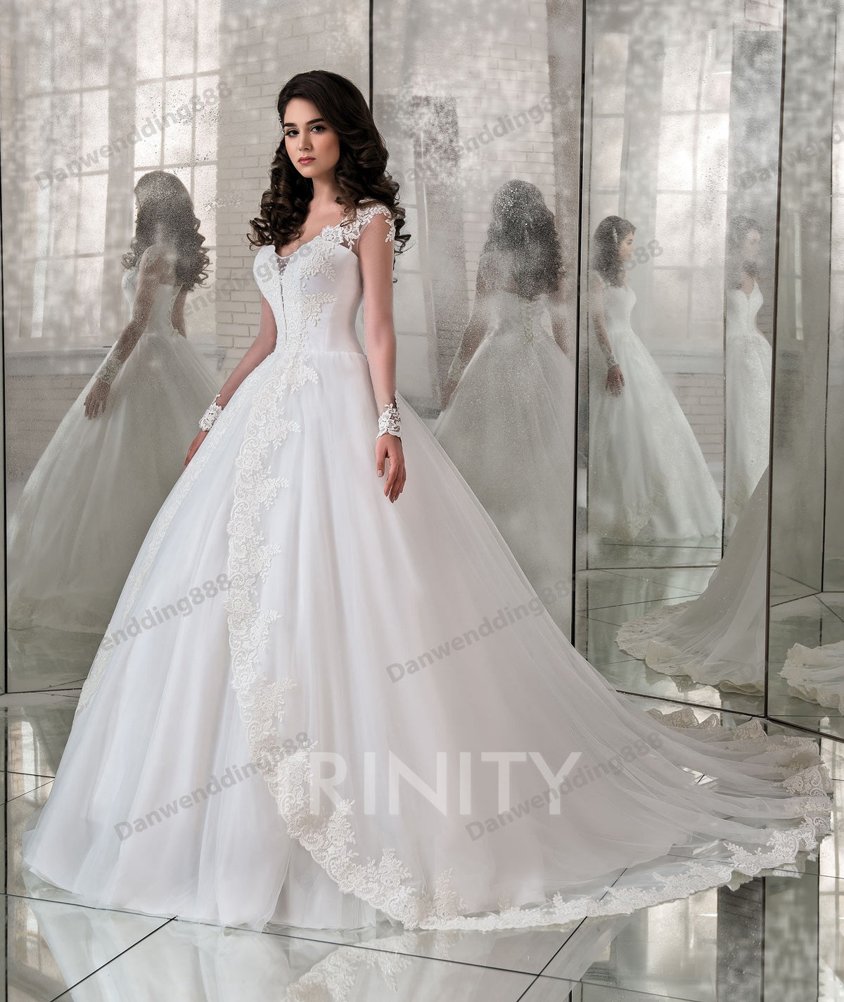 Noble White Tulle Scoop Sleeves Applique A-Line Wedding Dresses Bridal Pageant Dresses Wedding Attire Dresses Custom Size 2-16 ZW611140