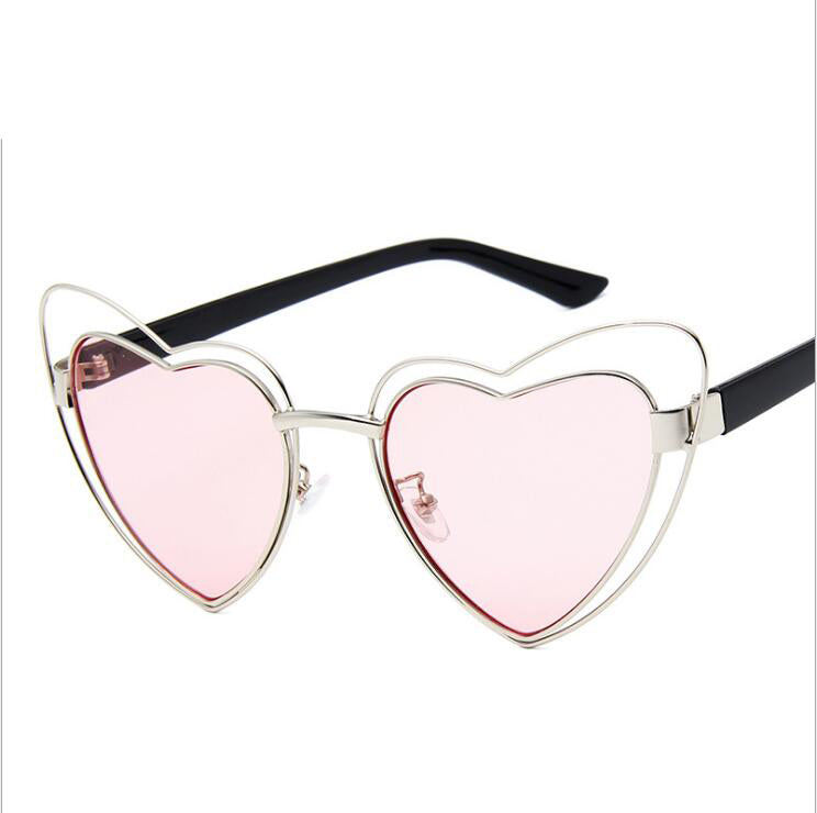 Fashionable Heart Sunglasses for Women Unique Cat Eye Sunglasses Hot Red Pink Heart-Shape Candy Color Casual Glasses UV400