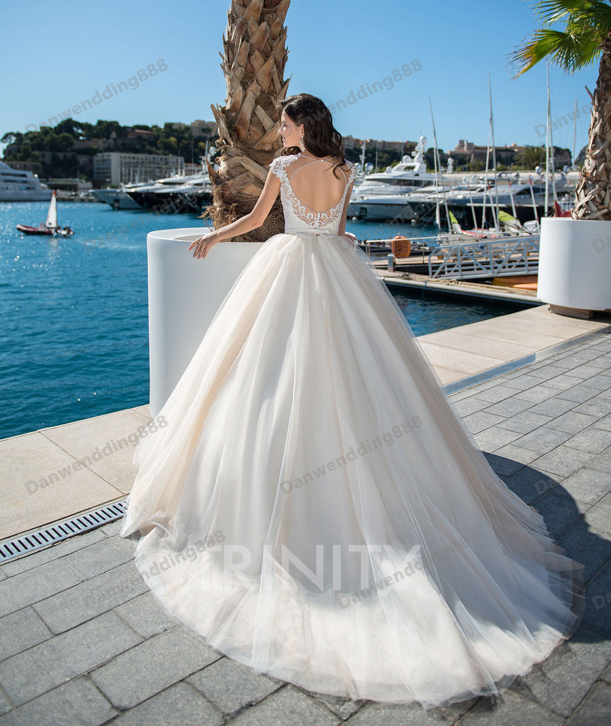 Beauty Tulle Applique A-Line Wedding Dresses Bridal Pageant Dresses Wedding Attire Dresses Custom Size 2-16 ZW712203