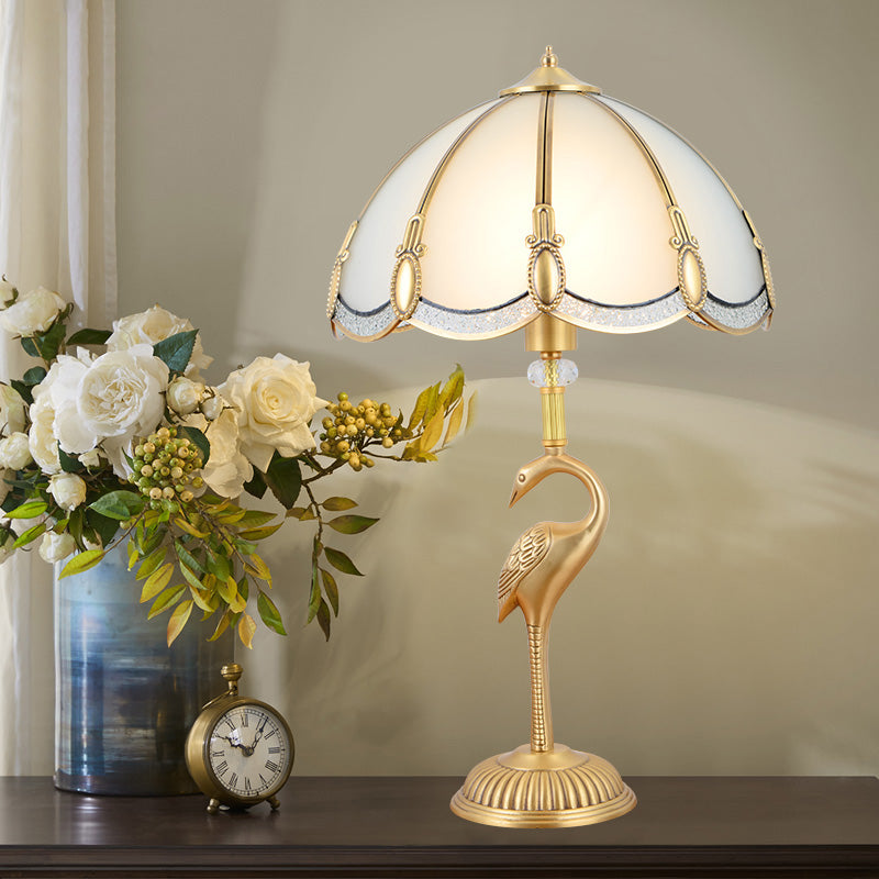 Classical European style luxury Crystal table lamp Living room Bedroom bedside Desk light bird art copper Table lamps