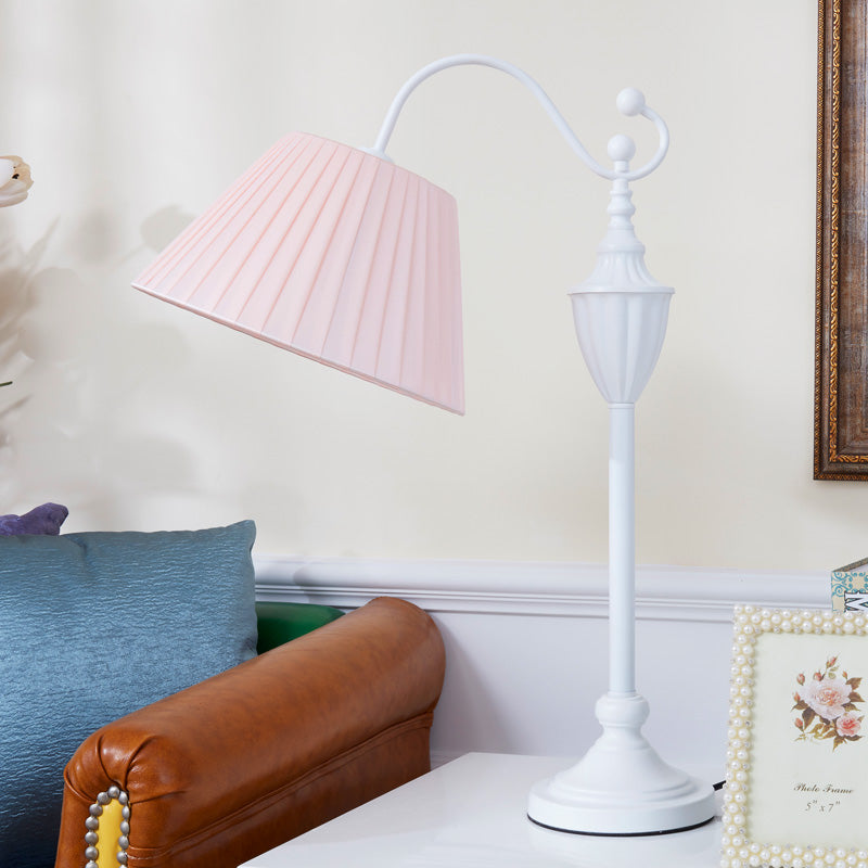 Chinese Style Desk Lamp Iron Table Lamps For Bedroom Study Lamp Shades For Table Lights Modern Led Desk Light Bedside Lamp