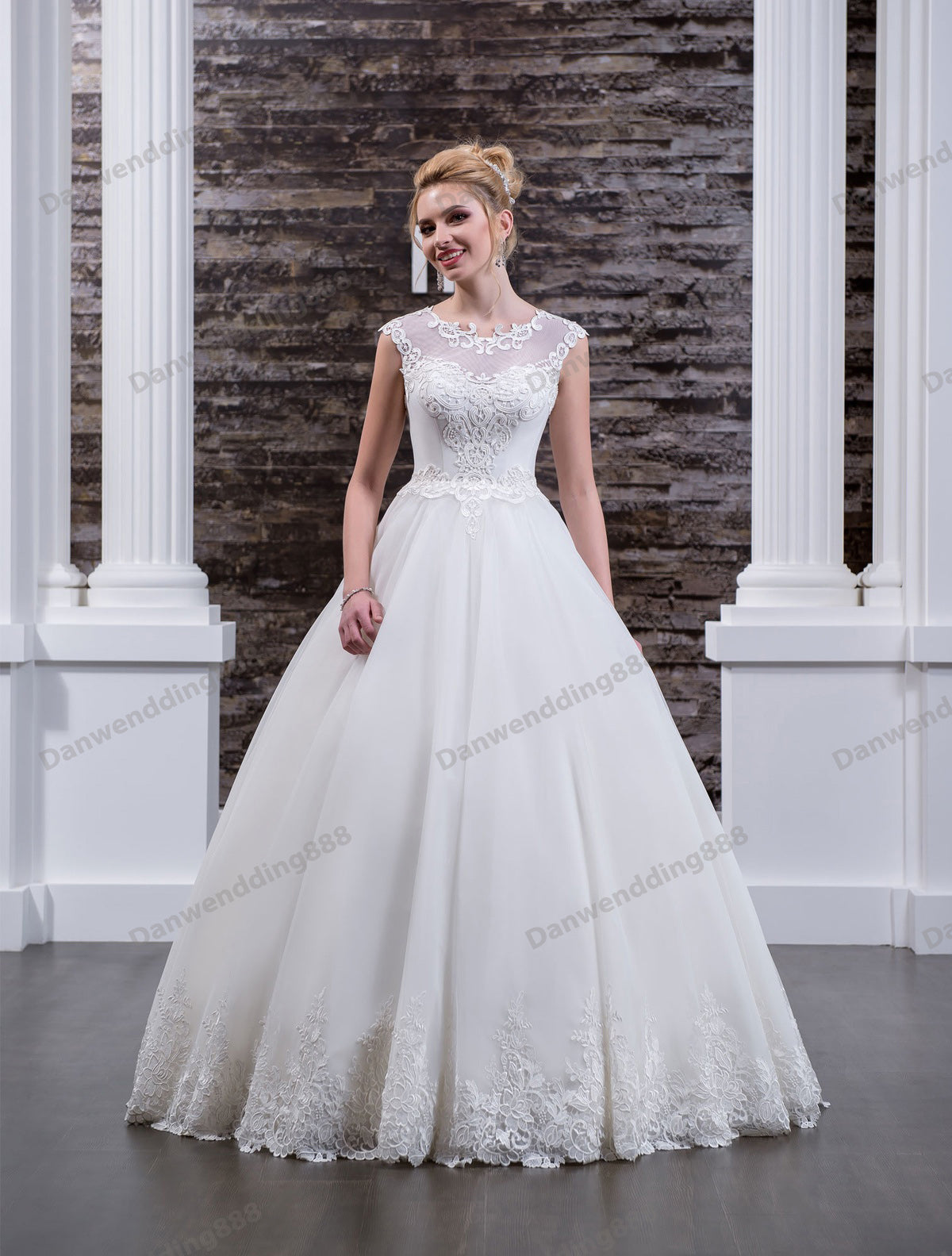 Elegant Ivory Tulle-Organza Scoop Applique A-Line Wedding Dresses Bridal Pageant Dresses Wedding Attire Dresses Custom Size 2-16 ZW608061