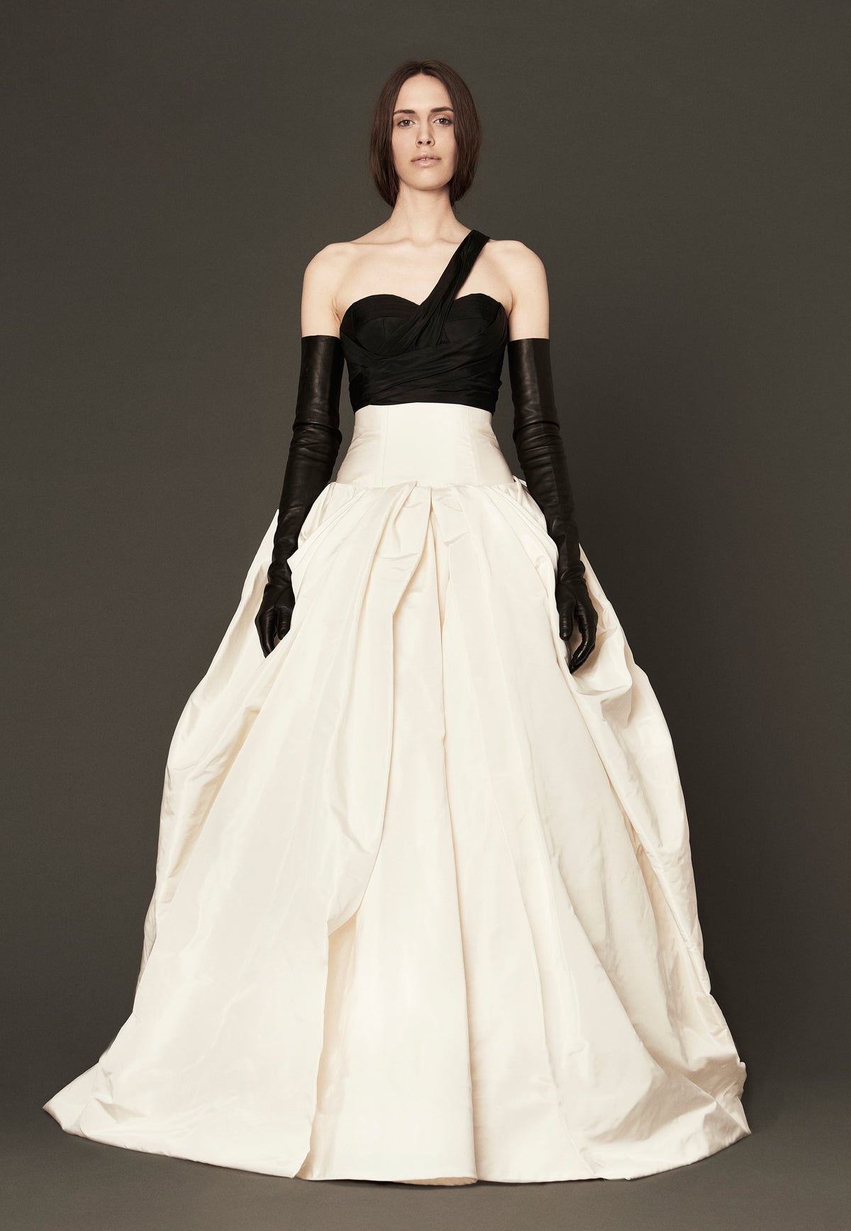 Noble Ivory&Black Satin One Shoulder A-Line Wedding Dresses Bridal Pageant Dresses Wedding Attire Dresses Custom Size 2-16 ZW714300