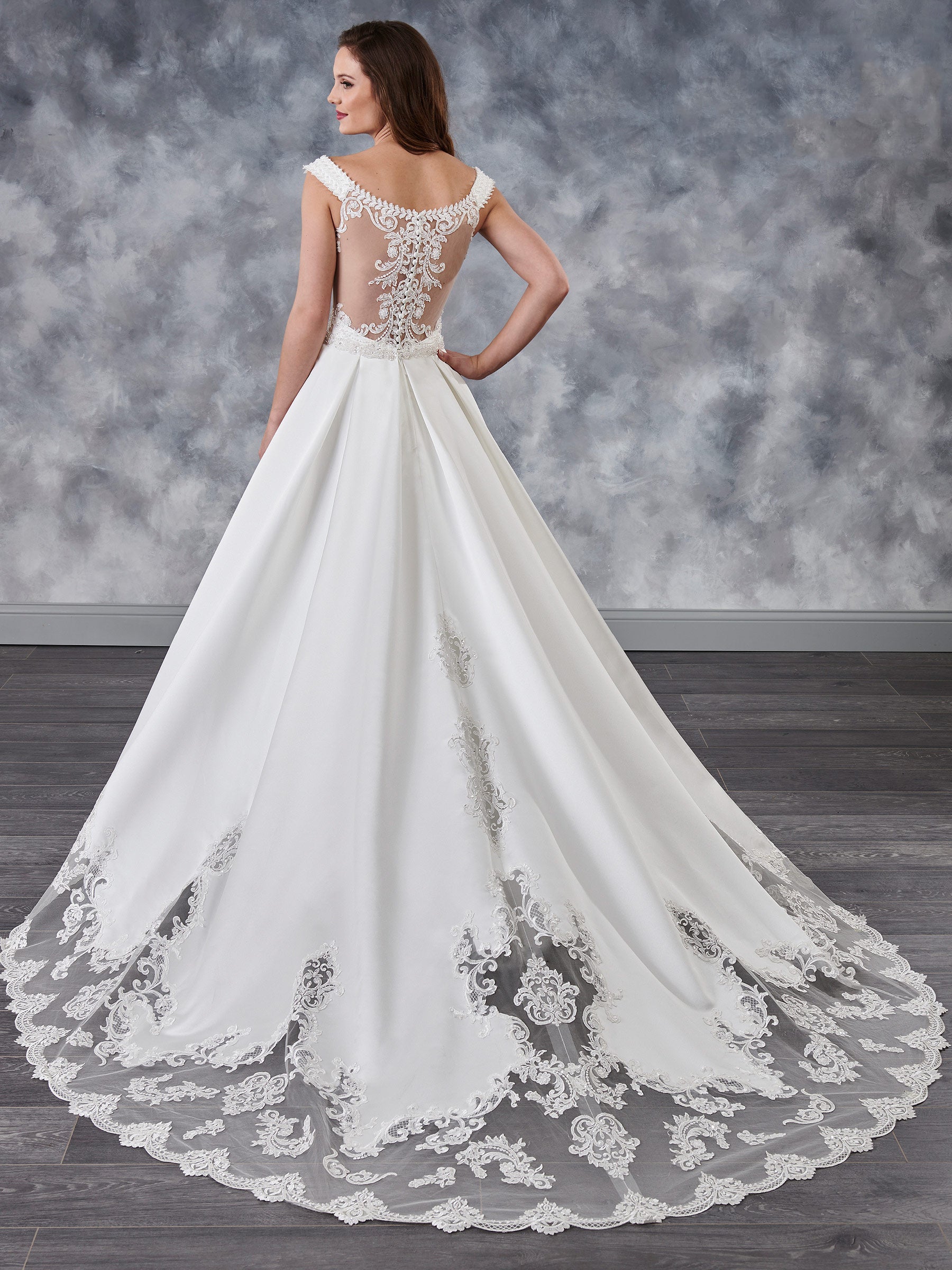 Elegant Ivory Satin V-Neck Applique Beads A-Line Wedding Dresses Bridal Pageant Dresses Wedding Attire Dresses Custom Size 2-16 KF1021153