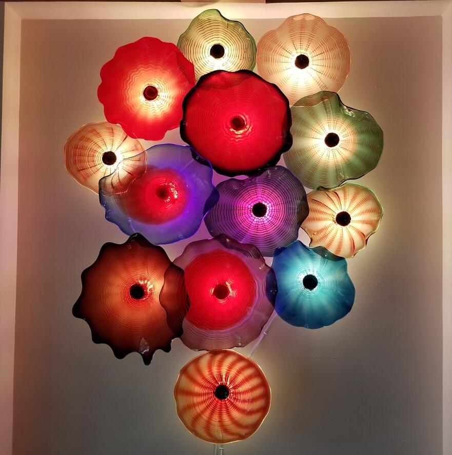Latest Home Decoration Colorful Blown Lamps Arts Plate Artistic Design Murano Flower Glass Hanging Plates Wall Art