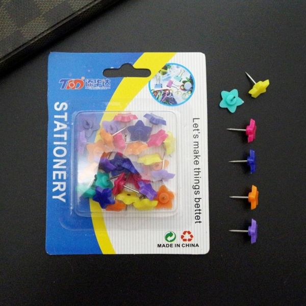 30pcs- Plastic Card Colorful Plastic Star shaped Drawing Pins Thumb Tacks Pack Good for School Office using