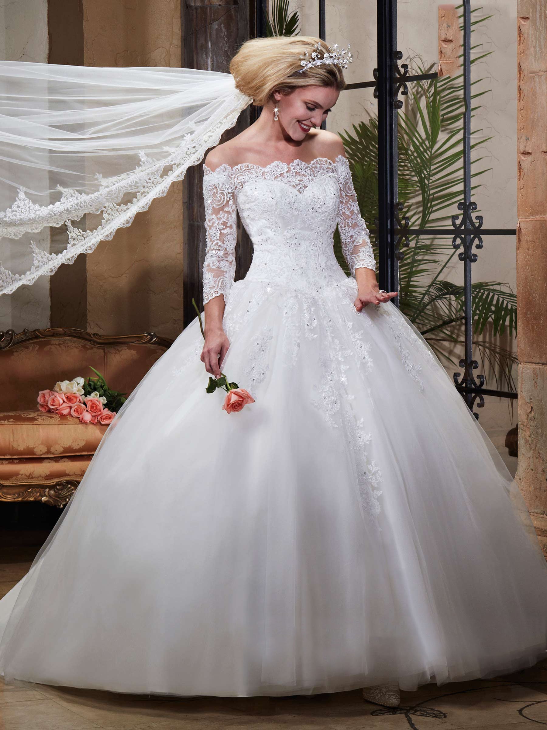 Free Veil White Sleeves Applique Beads Ball Gown Wedding Dresses Bridal Pageant Dresses Wedding Attire Dresses Custom Size 2-16 KF1127173