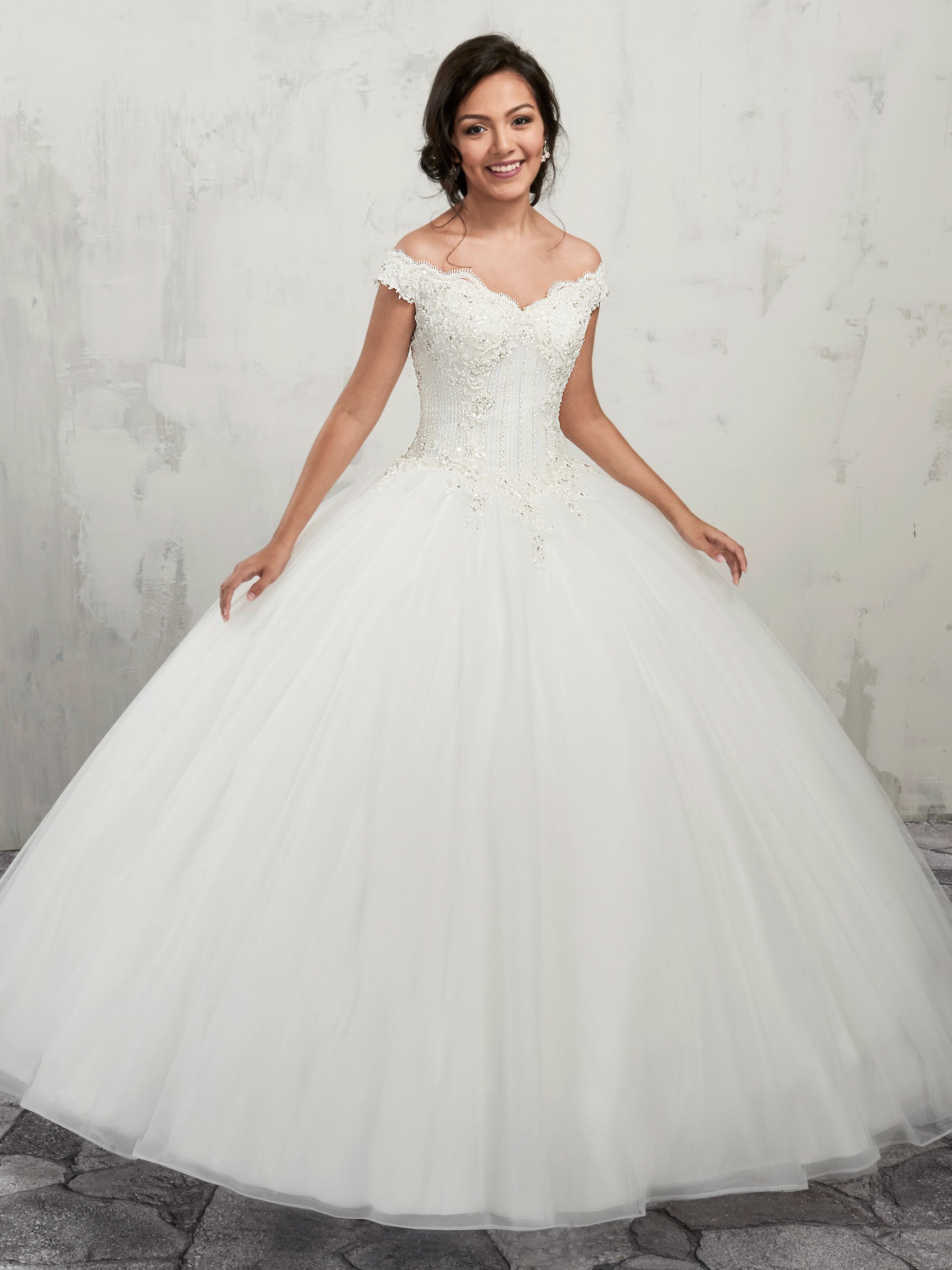 Charming White V-Neck Applique Beads Ball Gown Wedding Dresses Bridal Pageant Dresses Wedding Attire Dresses Custom Size 2-16 KF1127179