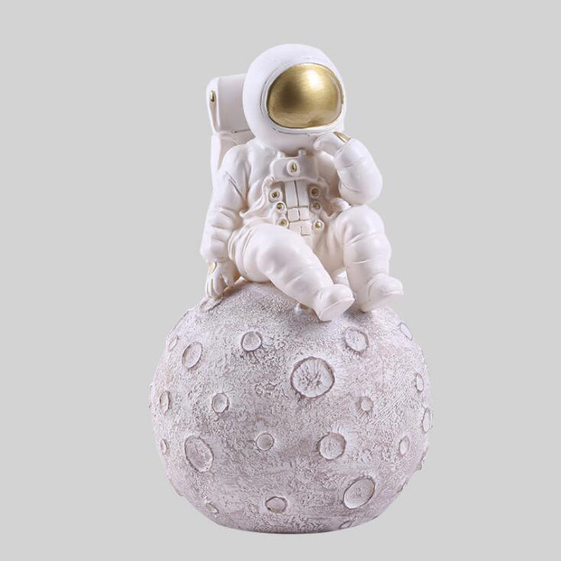 Space Man Sculpture Astronaut Fashion Vase Rocket Aircraft Ornament Model Ceramic Material Cosmonaut Statue Shuttle Desk Decor
