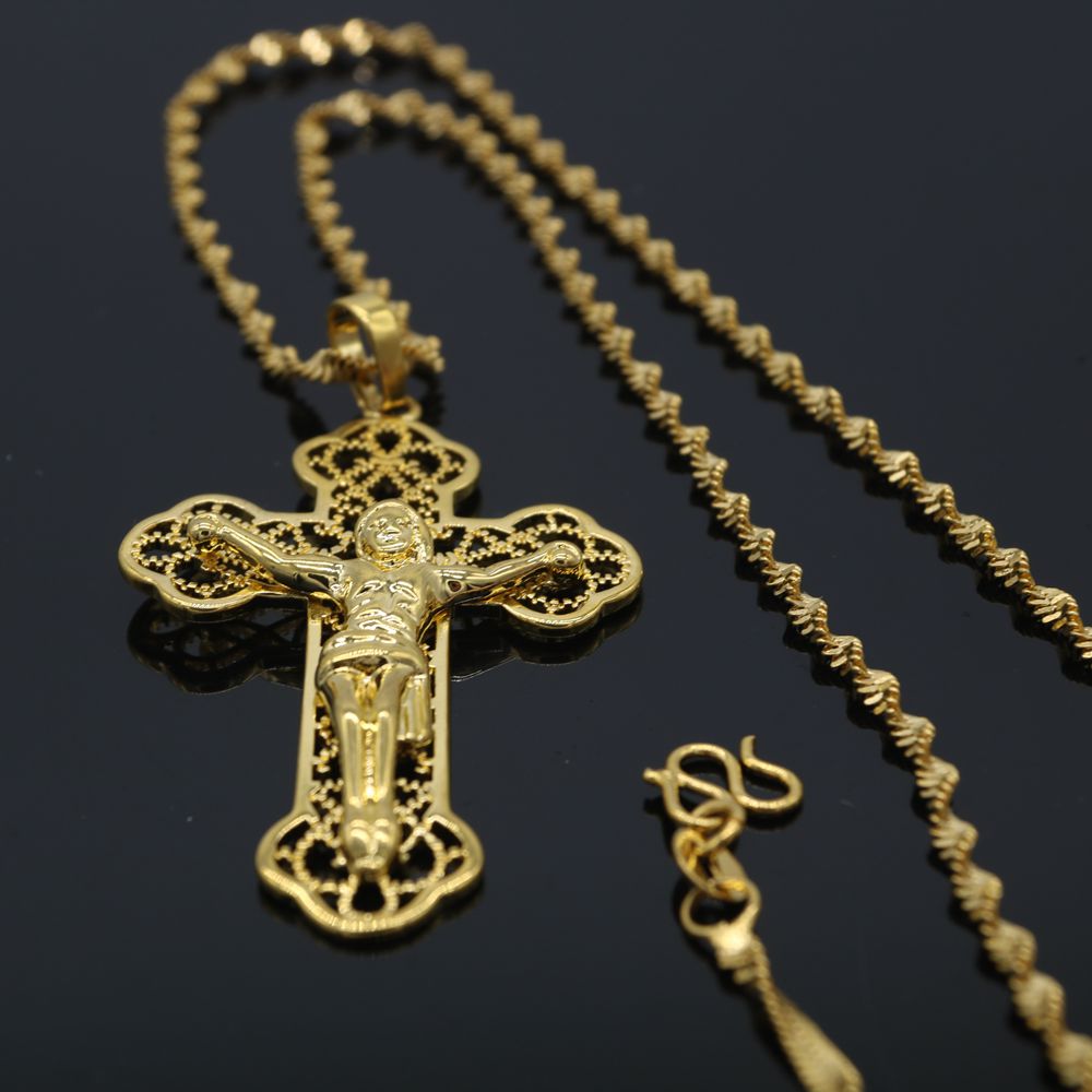 Classic Style Filigree Jesus Pendant Chain18K Yellow Gold Filled Womens Mens Cross Pendant Necklace Crucifix Choker