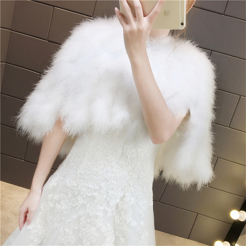Wedding Ostrich Feather Cape Fashion Winter Cloak Bridal Shawl Marriage Shrug Coat Fur Wraps Wedding Party Boleros Jacket