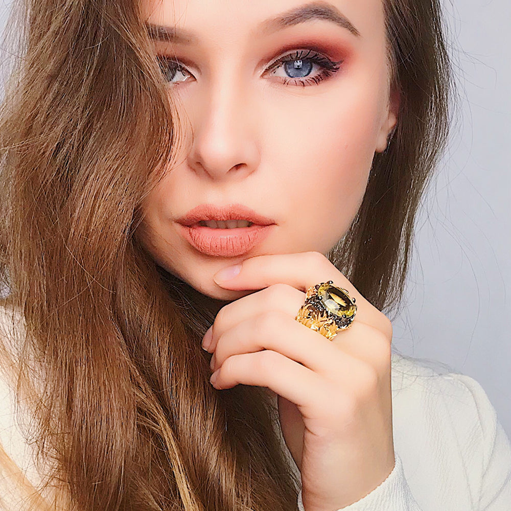 Big cauliflower design Ring Oval Olivine crystal Jewellery Luxury Index Rings Female Jewelry for party