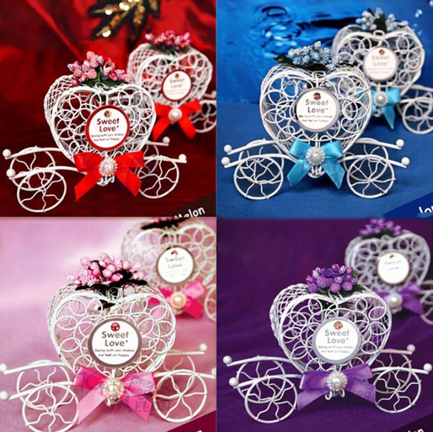 Heart-shaped Metal White Carriage Candy Chocolate Box Girls Princesses Birthday Party Sweets Box Wedding Favours Decoration Xmas Gift Wrap