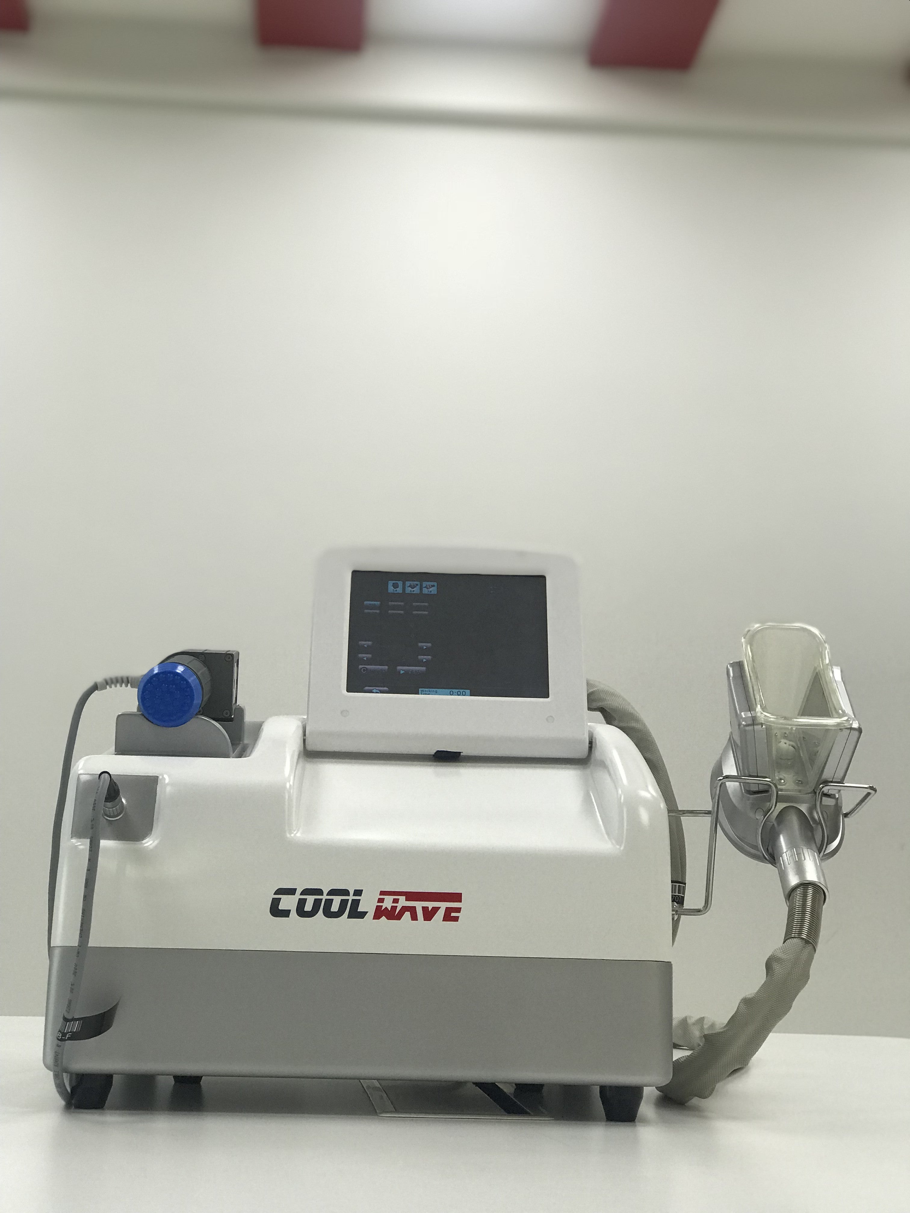 2018 high performance shock wave therapy equipment fat freeze cryolipolysis machine-Portable shock wave therapy for weight loss