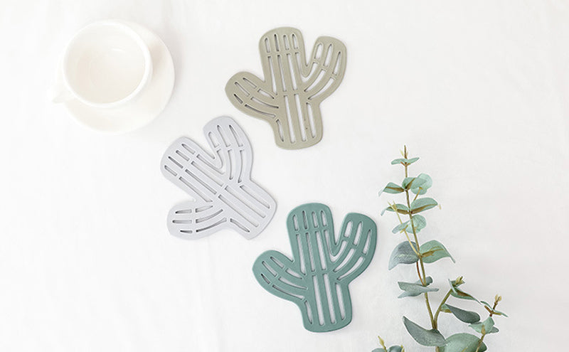 Cactus Pattern Household Placemats Colorful Cup Coasters Mats Table Mats Bowl Pad Heat Insulation Slip Ressistant Dining Bar Mat