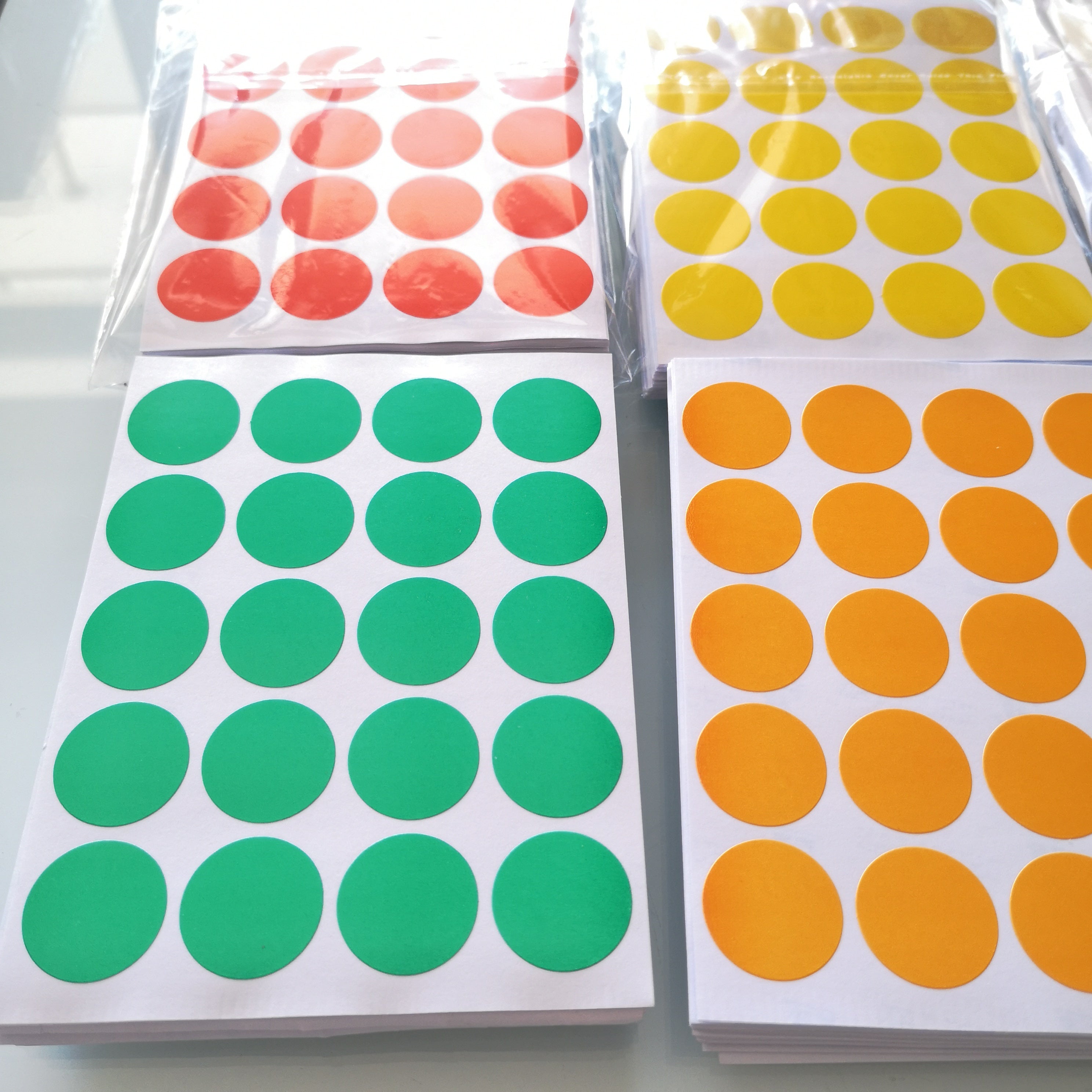 1200 pcs Diameter 20mm Colorful round paper sticker, white-yellow-red-green-blue-orange, Item No.OF23