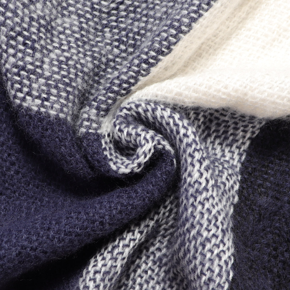 Winter basic models black and white plaid scarves Amazon selling scarves for men and women cross-border trade custom scarves