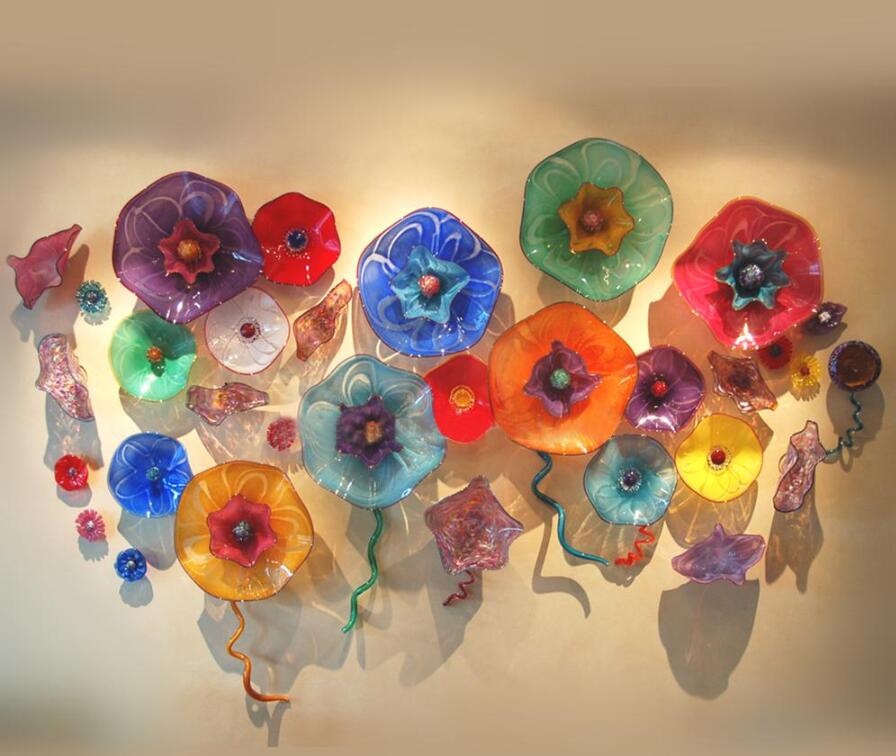 Luxury Plates Colorful Hand Blown Lamp Hanging Plate Arts Platter Murano Style Flower Wall Art for Restaurant Hotel Projects