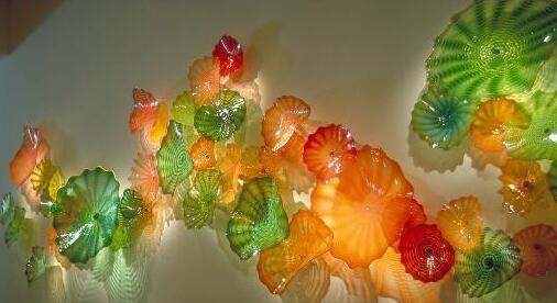 Latest Style Hand Blown Lamps Hanging Plate Well Design Murano Glass Wall Art Decorative Plates