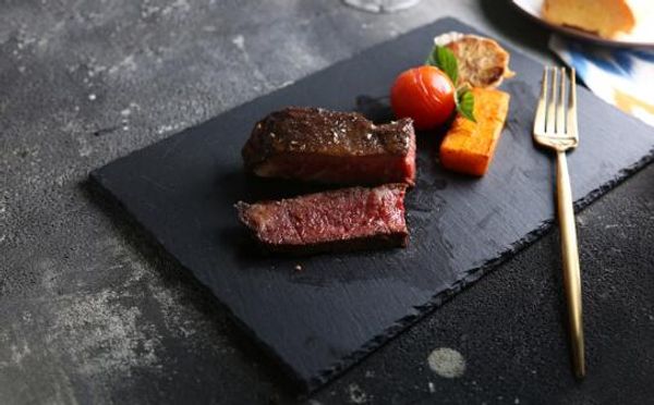 SLATE plate a rectangular plate of Japanese sushi rock tray displays a set of barbecue plates