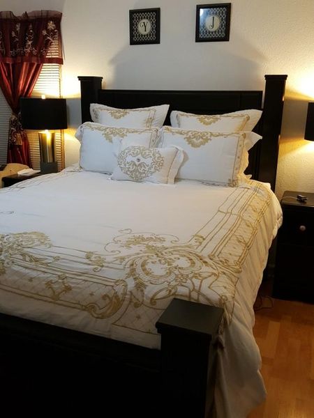 7PCS White Egyptian Cotton Bedding Set King Queen Size Bed Set Luxury Golden Embroidery Bedding Sets Bed Sheet Set Duvet Cover