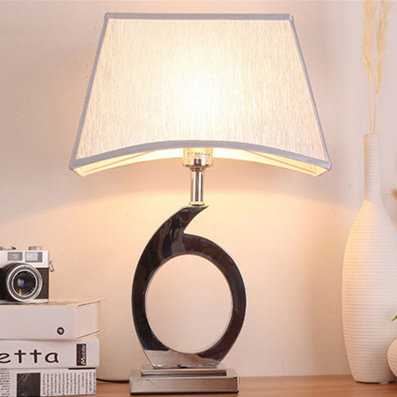 Nordic iron art E27 decorative lamps living room bedroom study desk lamp minimalist personality table light LR019